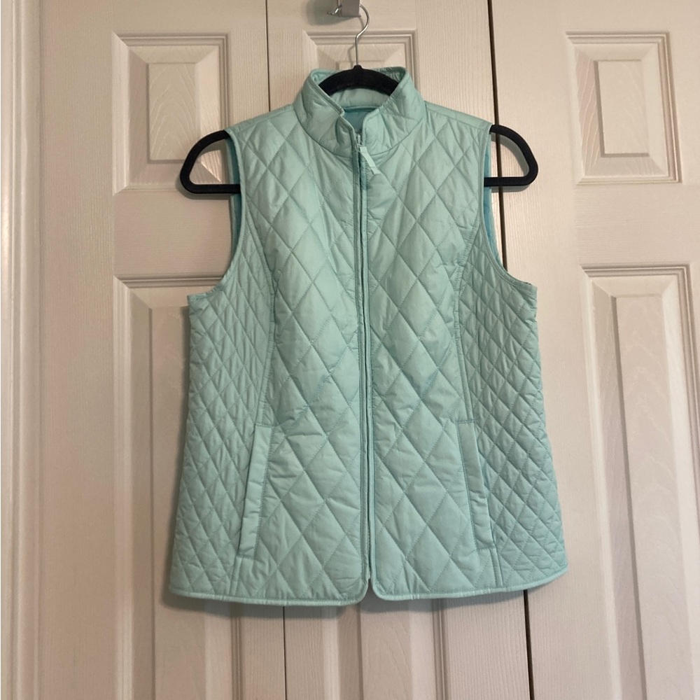 ☘️Talbots Quilted Lightweight Baby Blue Vest - Picture 1 of 4
